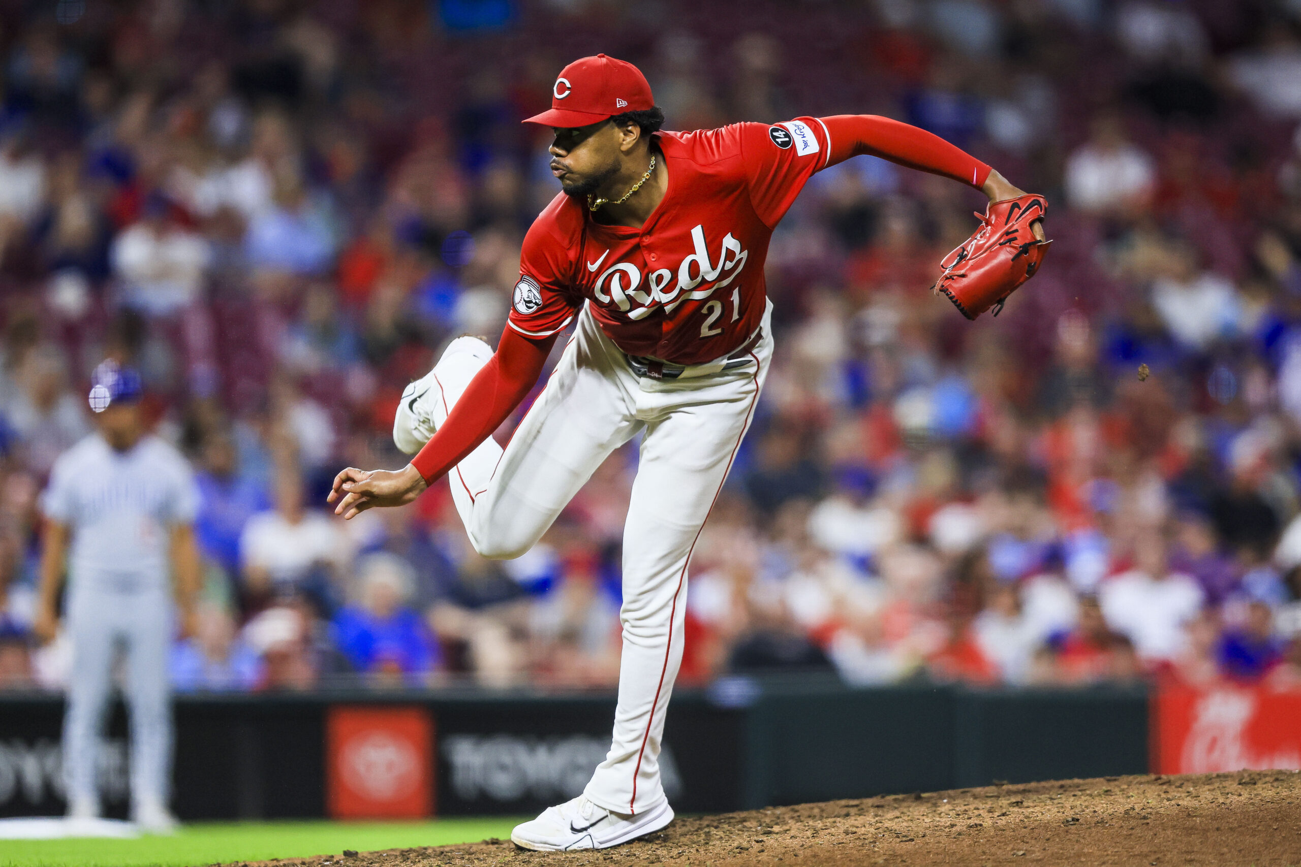 Hunter Greene’s Injury History May Limit His 2026 Fantasy Baseball Ceiling