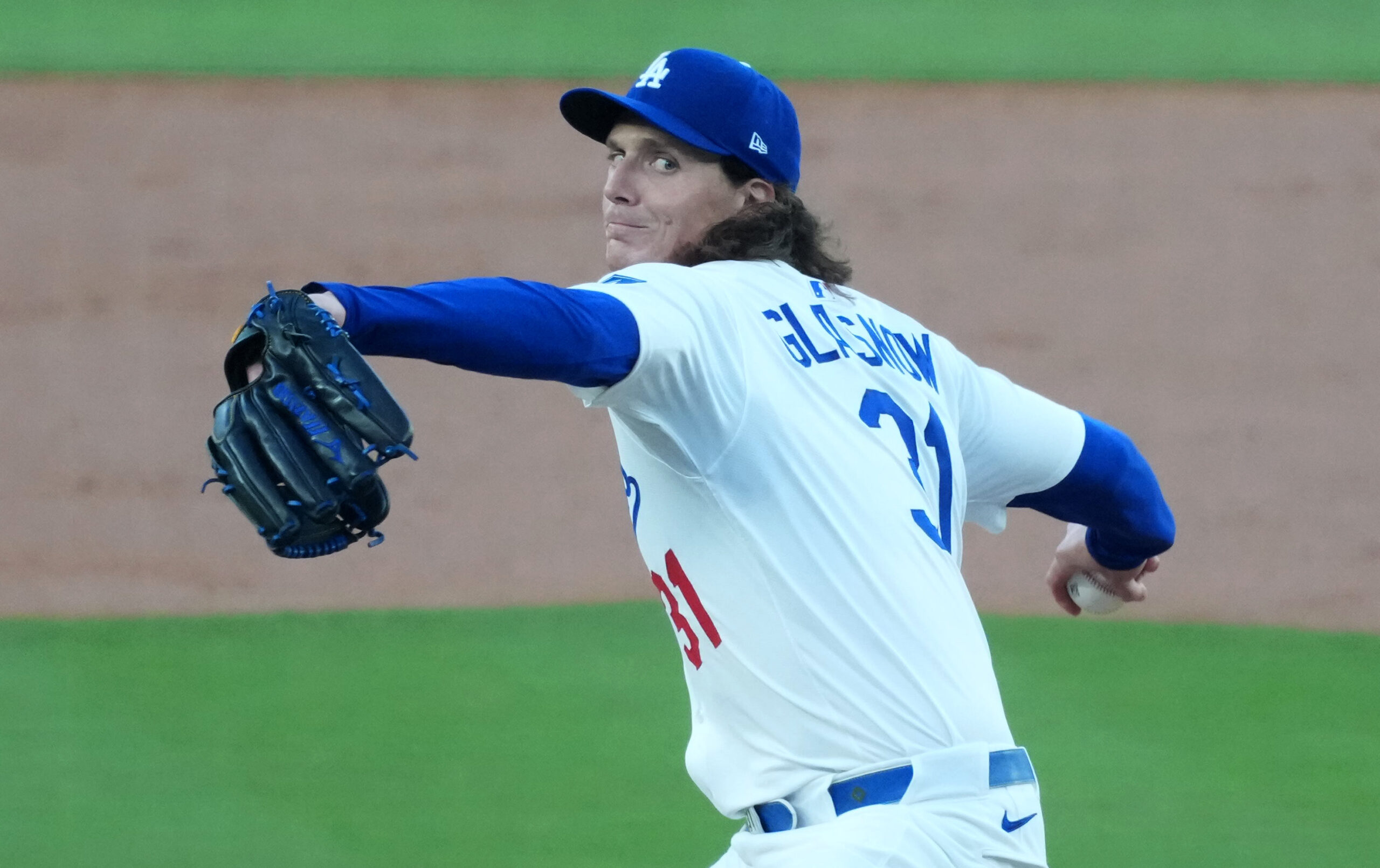 Tyler Glasnow’s Shoulder Injuries Force Fantasy Managers to Fade Him as Volume Anchor