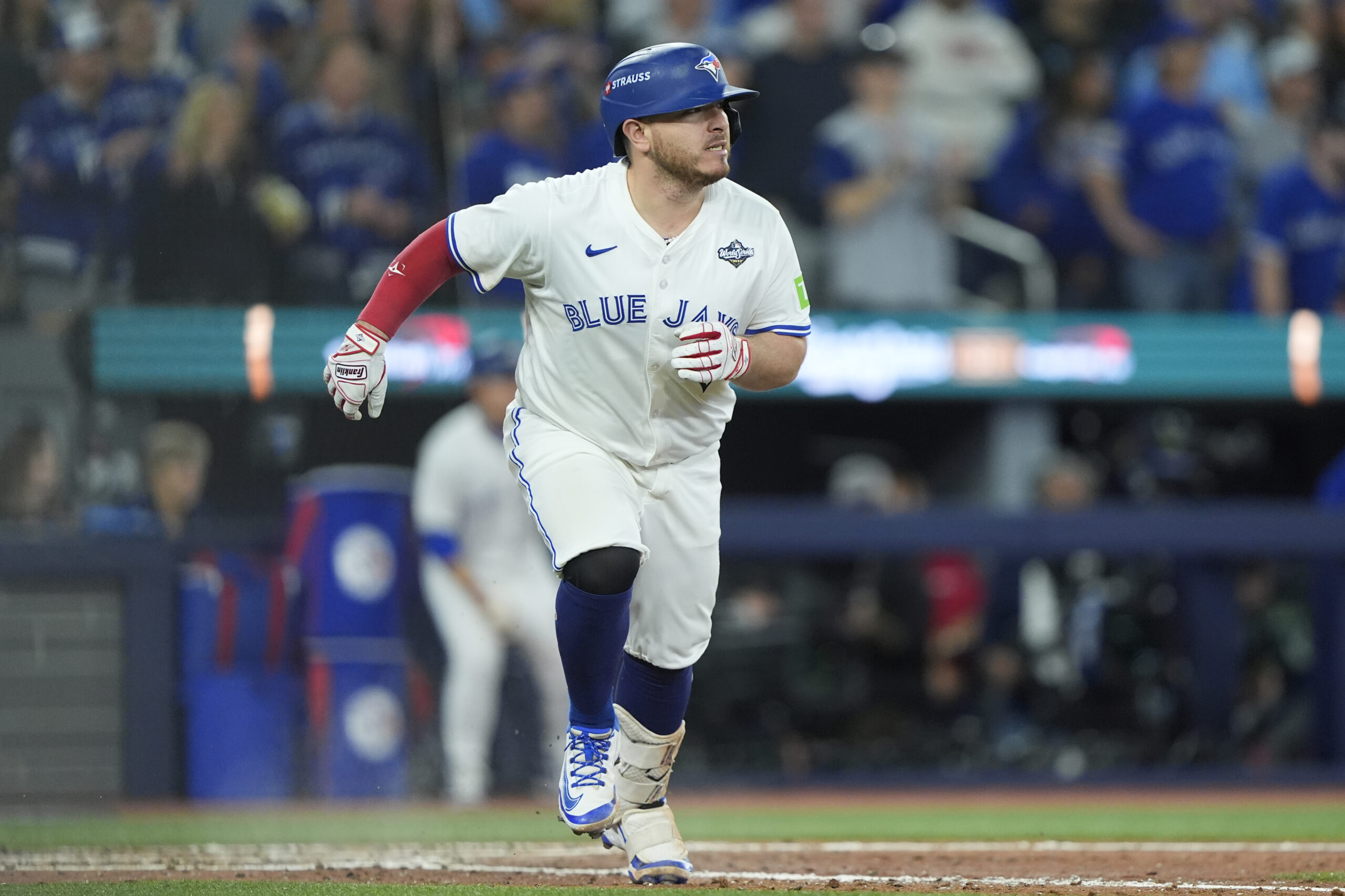 Alejandro Kirk’s Rebound Puts Blue Jays Catcher Ahead of Adley Rutschman in Fantasy